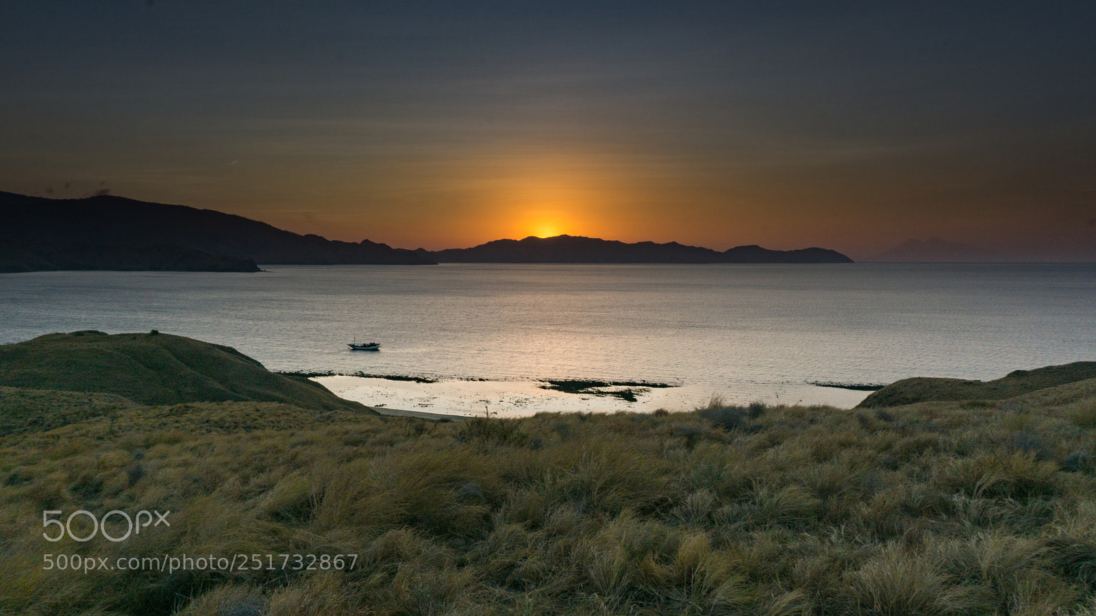 Sony a6000 sample photo. Exotic labuan bajo photography