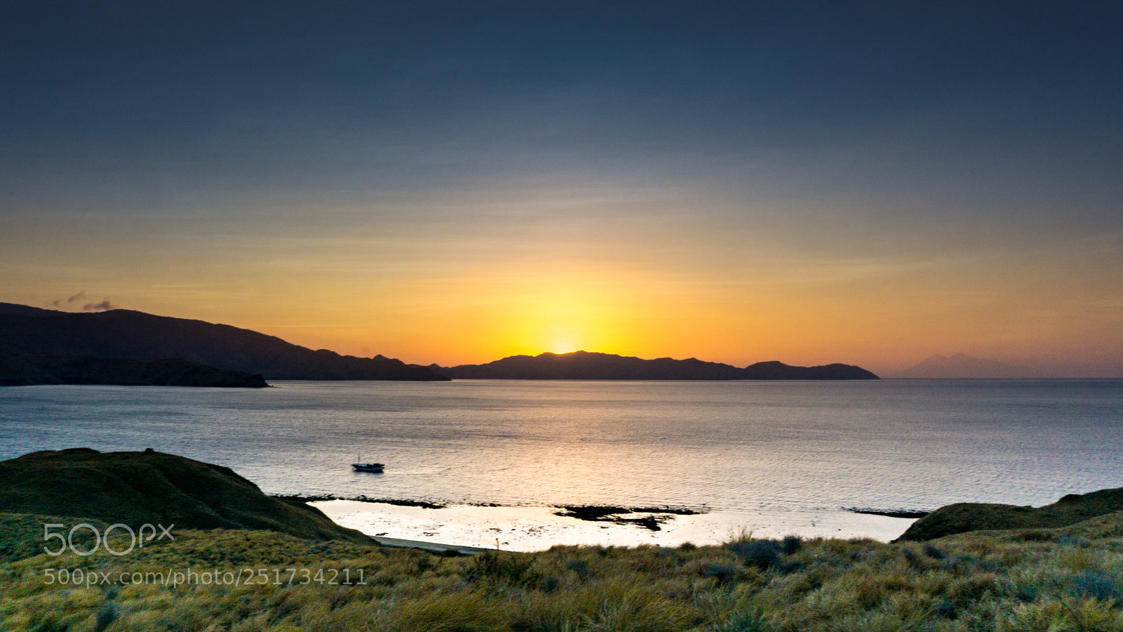 Sony a6000 sample photo. Exotic labuan bajo photography