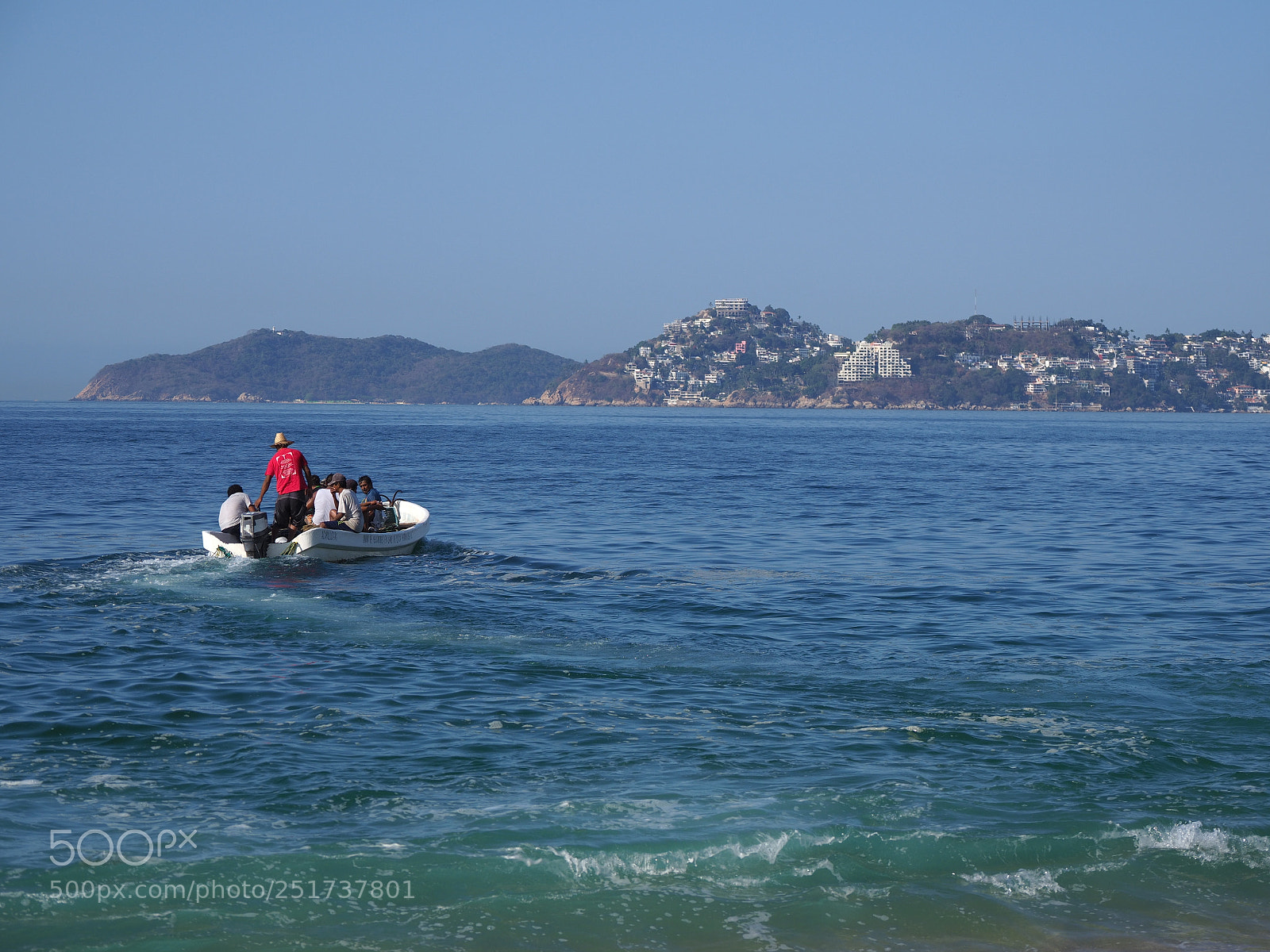 Olympus OM-D E-M1 Mark II sample photo. Motor boat used for photography