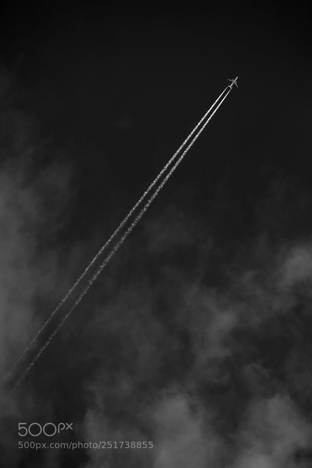 Canon EOS-1Ds Mark III sample photo. Airplane photography