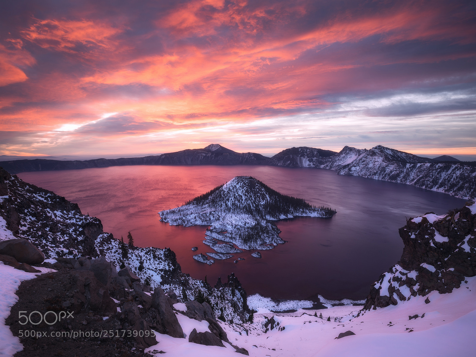 Canon EOS 5D Mark IV sample photo. Crater lake burning morning photography