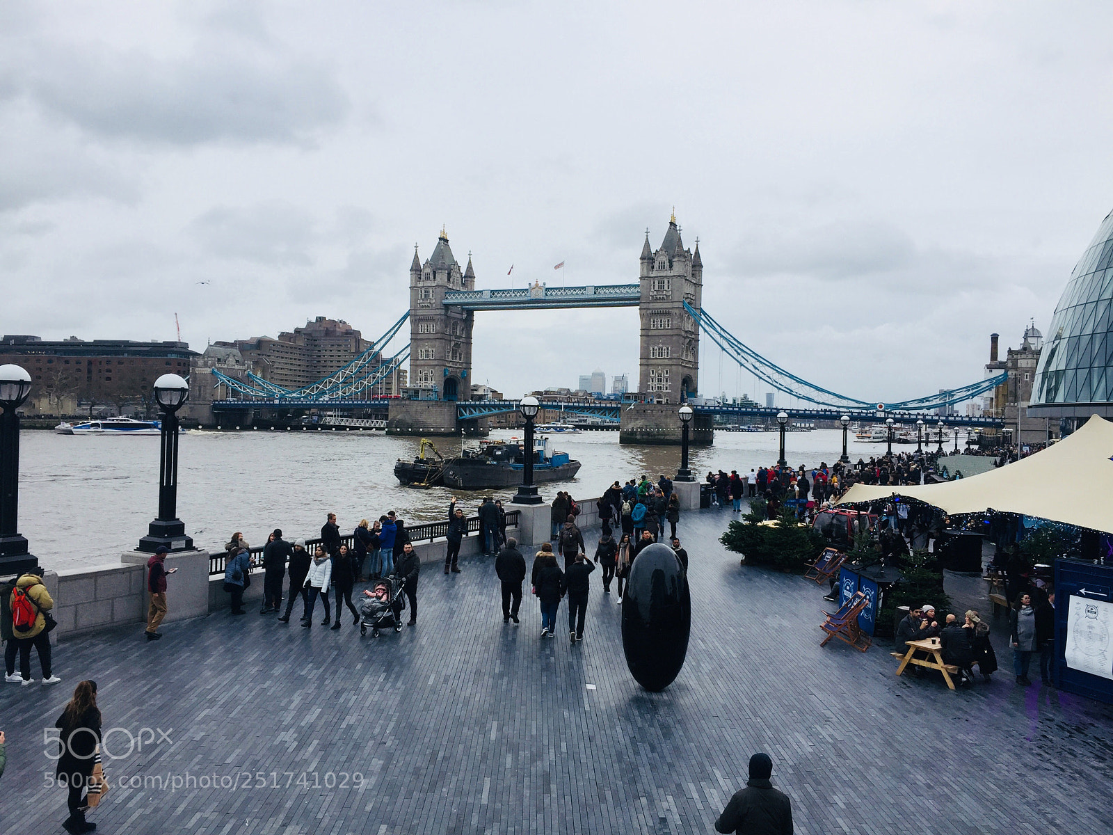 Apple iPhone 6 sample photo. London bridge photography