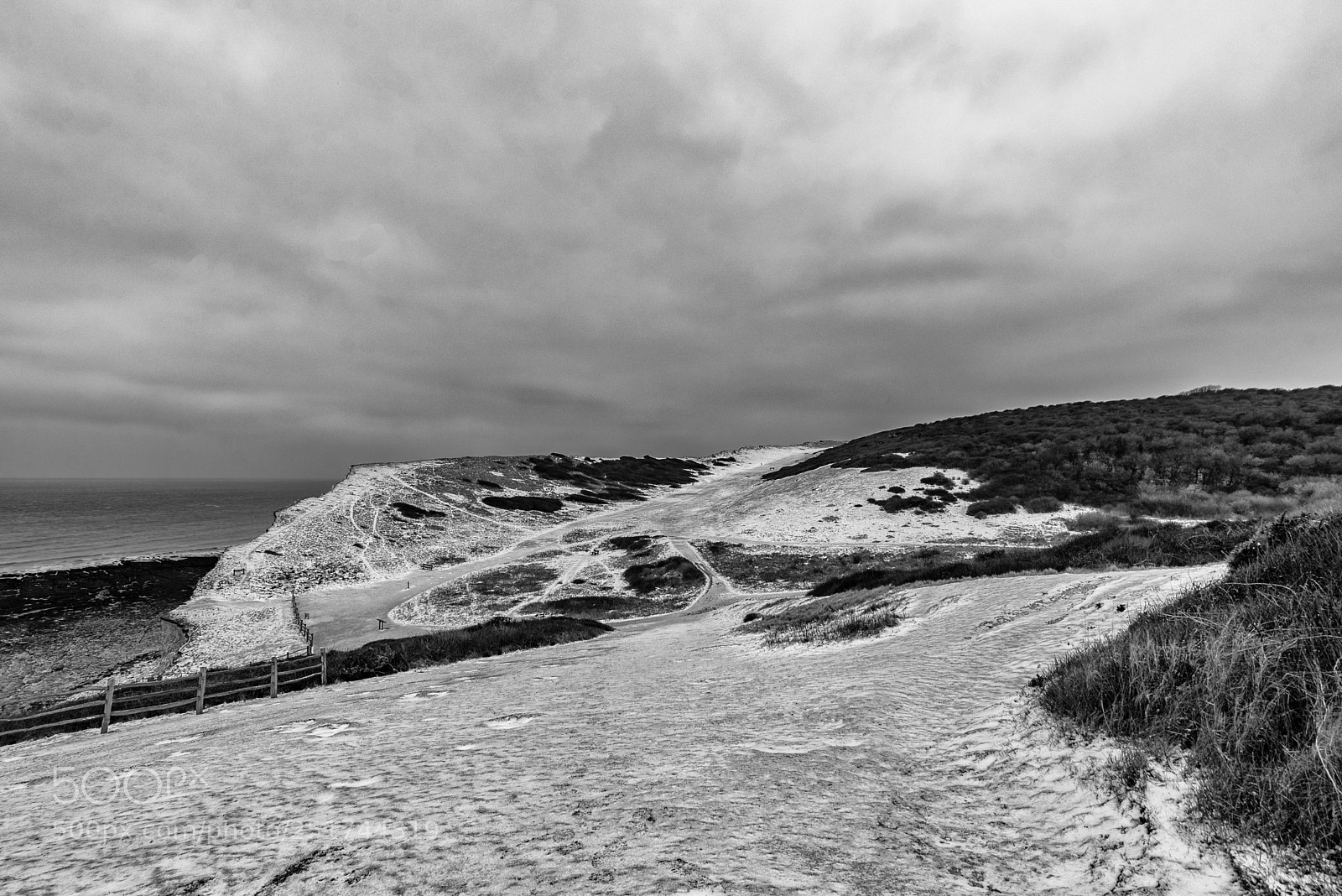 Nikon D5300 sample photo. Cuckmere clifftop in winter photography