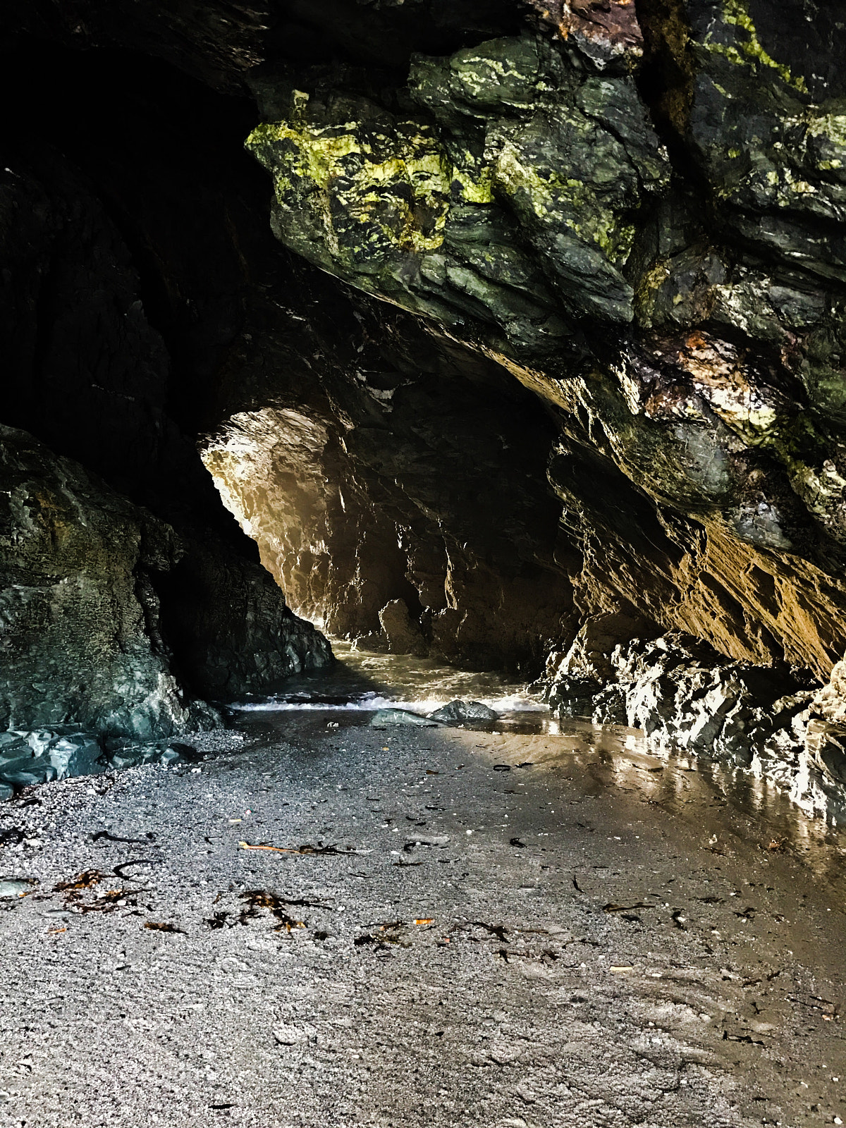Apple iPhone 7 sample photo. Merlin’s cave. photography