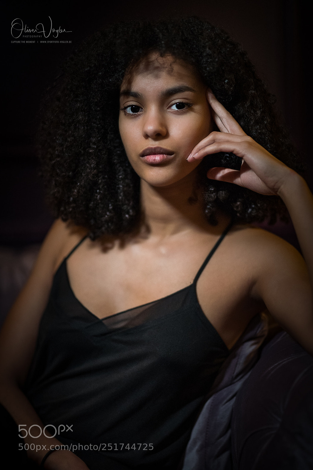 Leica SL (Typ 601) sample photo. French beauty photography