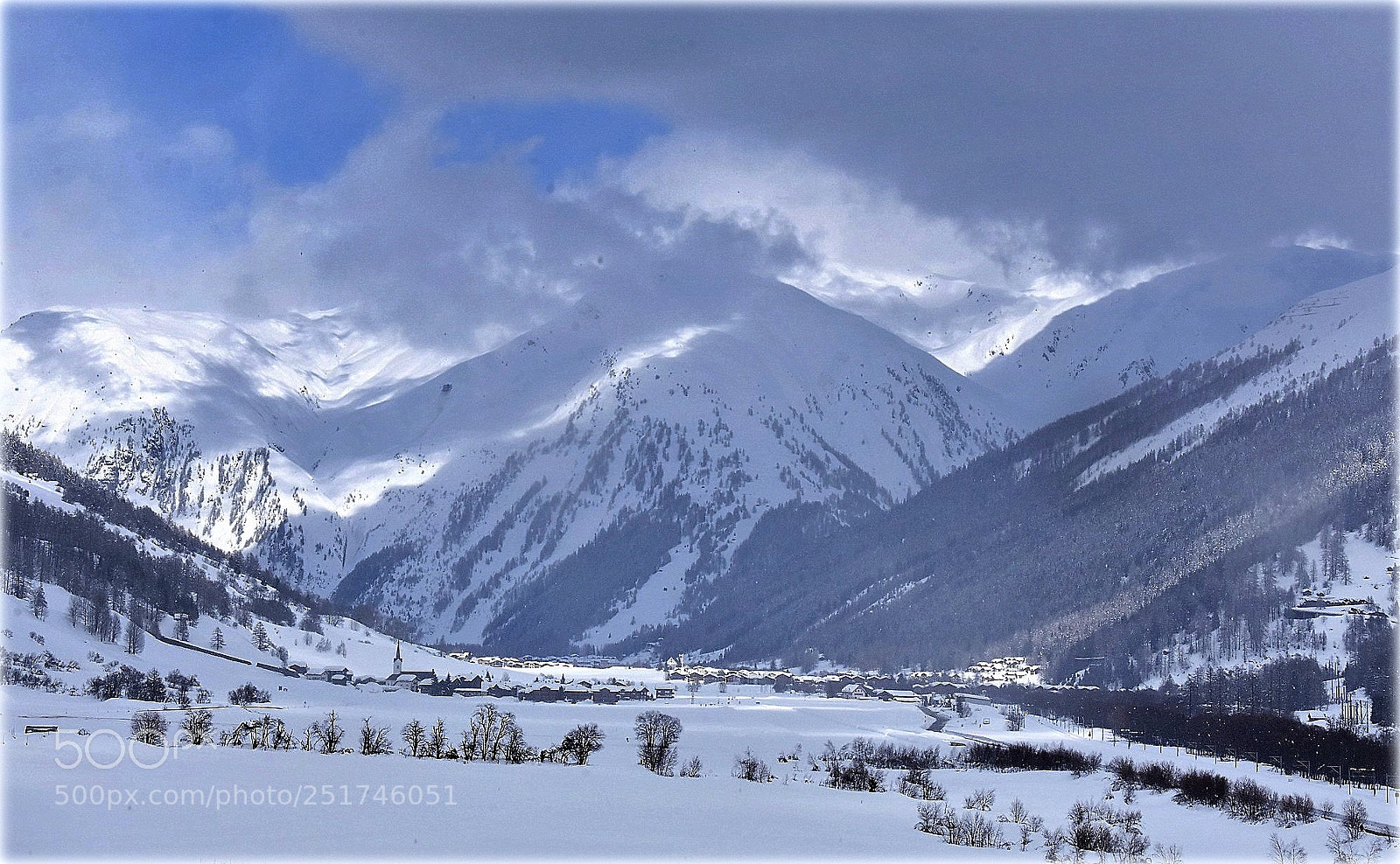 Nikon D7200 sample photo. "view;destination:furka" photography