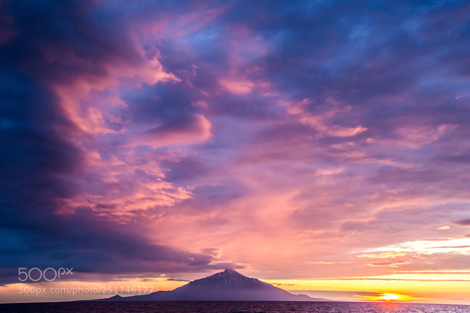 Nikon D7200 sample photo. Sunset at mt.rishiri photography