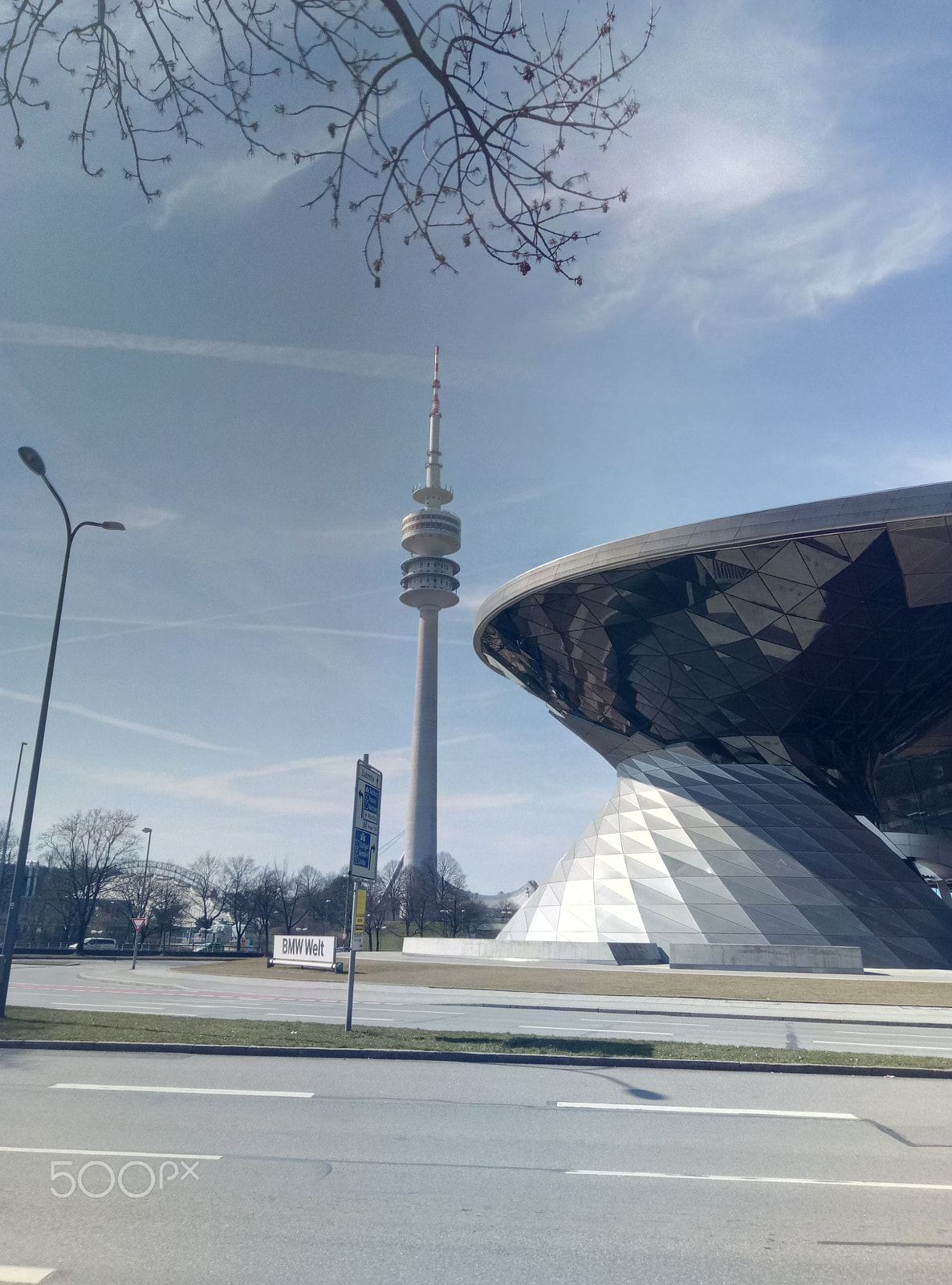 Meizu m3 note sample photo. Bmw welt photography