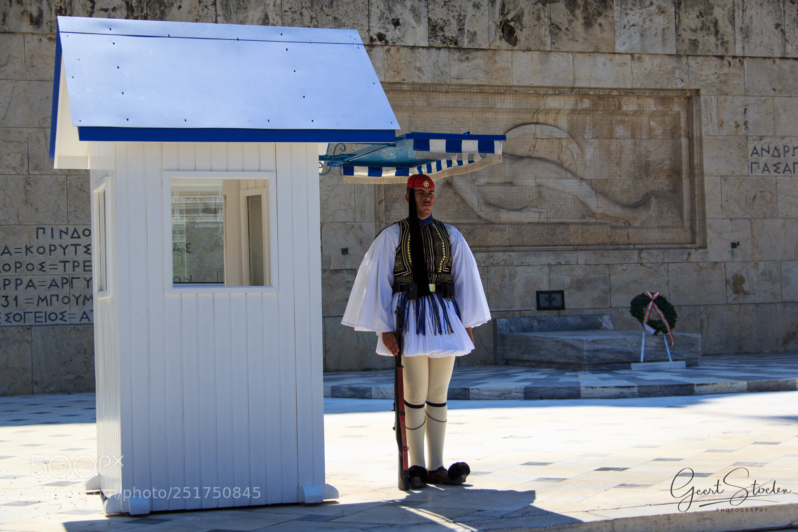 Canon EOS 60D sample photo. Royal guards, athens photography
