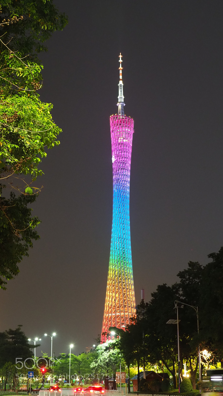 Olympus OM-D E-M1 Mark II sample photo. Breathtakingly canton tower from photography