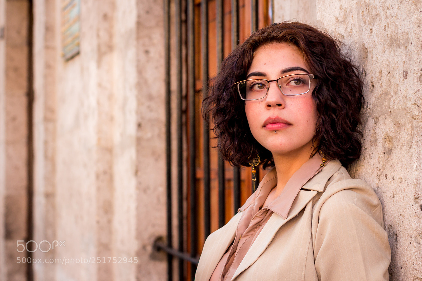 Canon EOS 700D (EOS Rebel T5i / EOS Kiss X7i) sample photo. A beautiful girl with photography