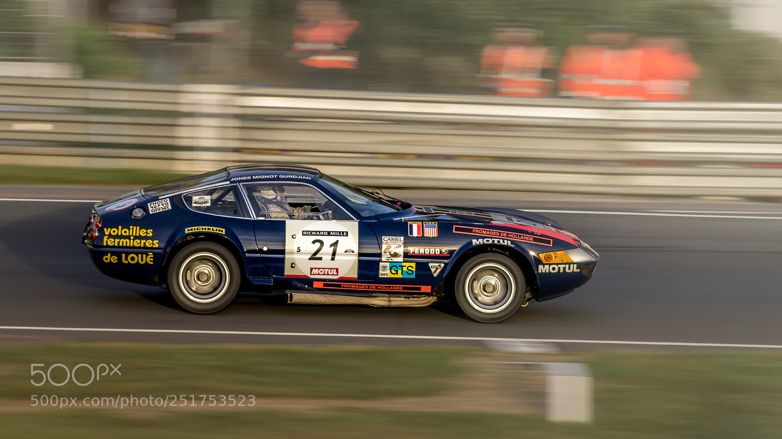 Pentax K-5 sample photo. Ferrari 365 gtb 4 photography