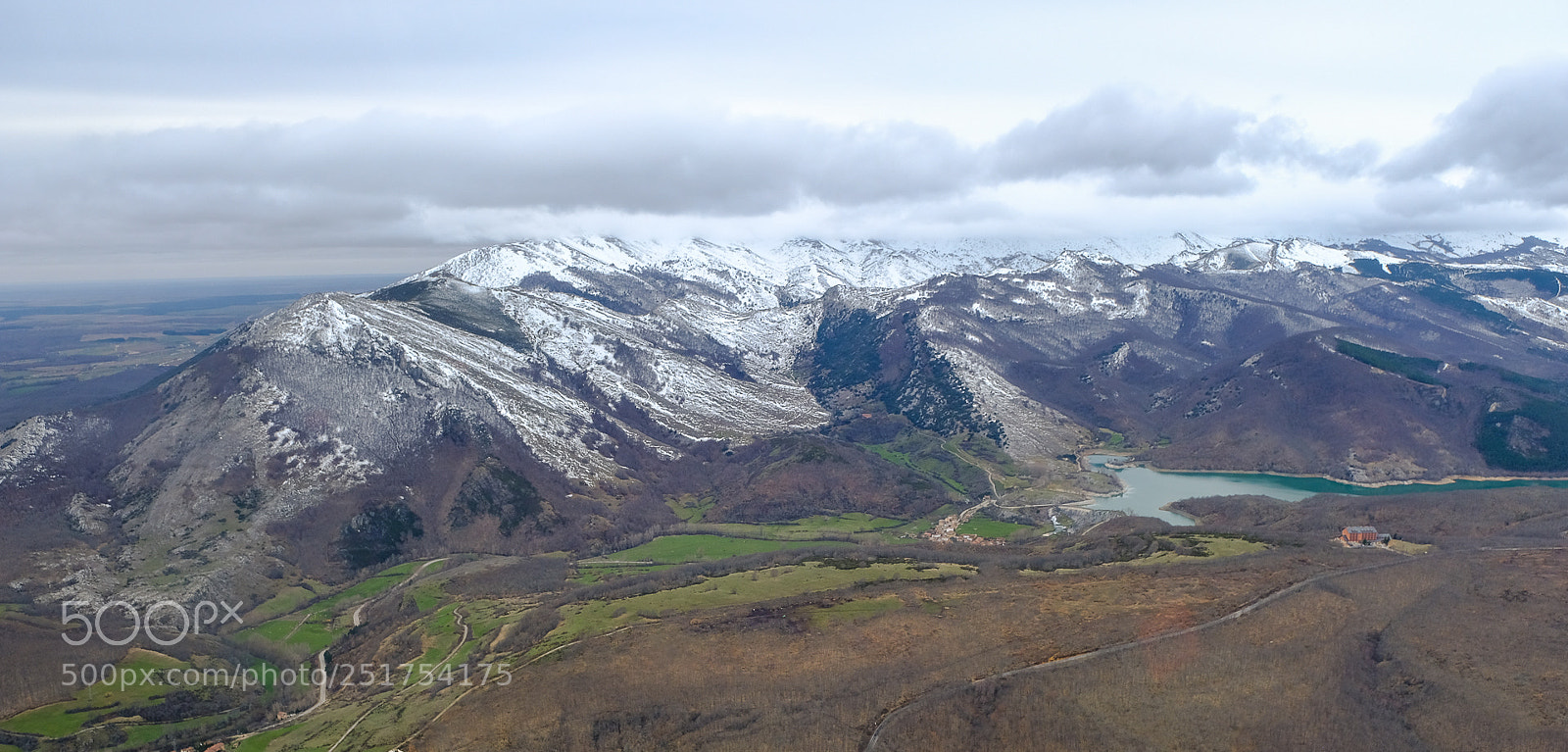 Fujifilm X-T2 sample photo. Montaña palentina photography