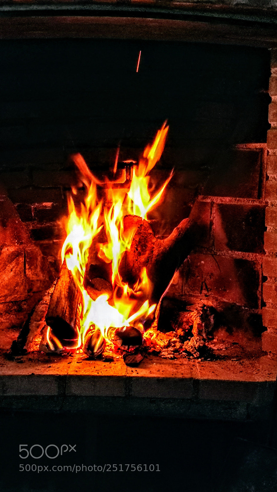 HUAWEI Mate 10 sample photo. Fuego photography