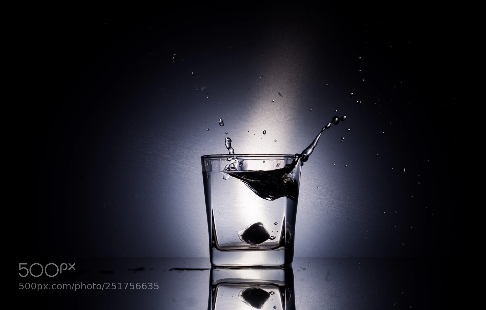 Canon EOS 5D Mark II sample photo. What a splash photography