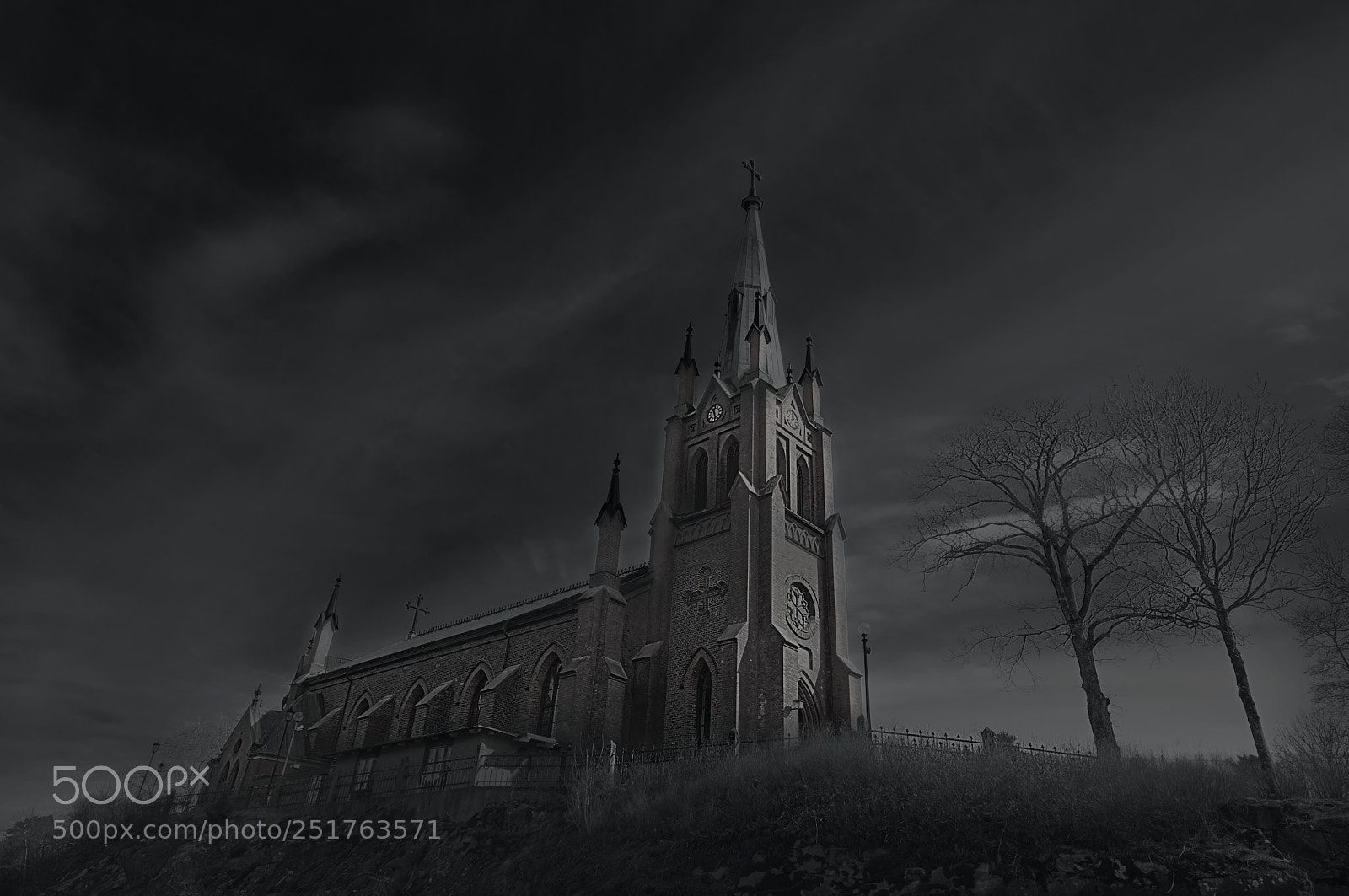 Nikon D300 sample photo. The church photography