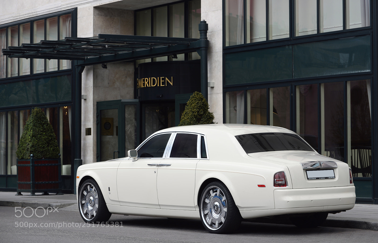 Nikon Df sample photo. Rolls royce phantom photography