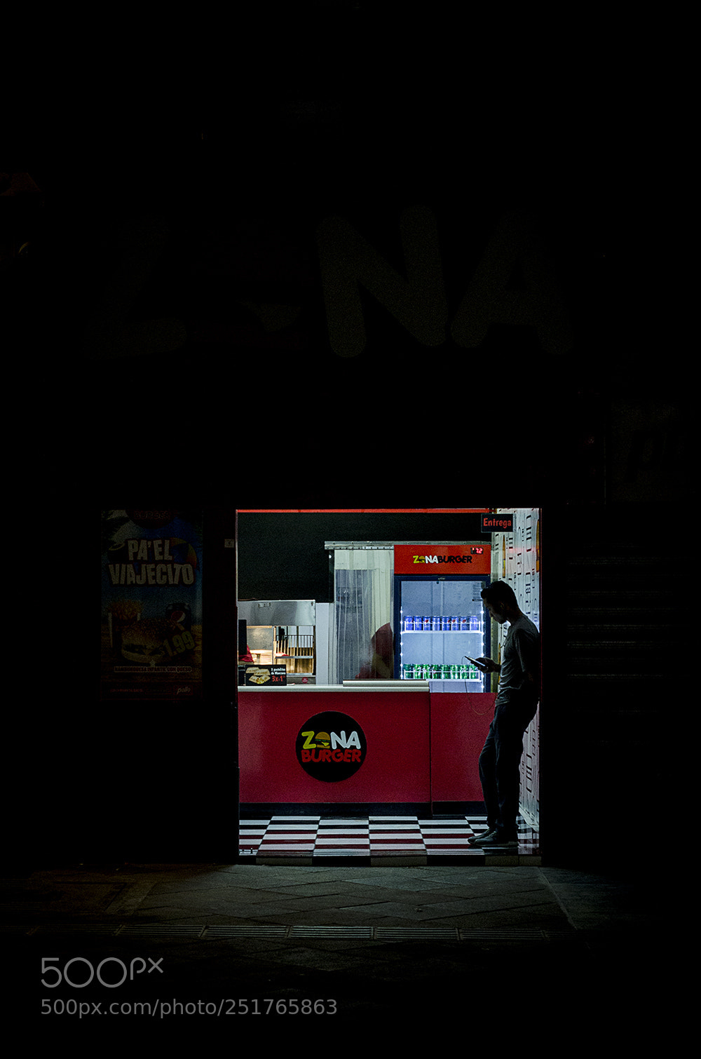 Nikon D7000 sample photo. Esperando la cena waiting photography