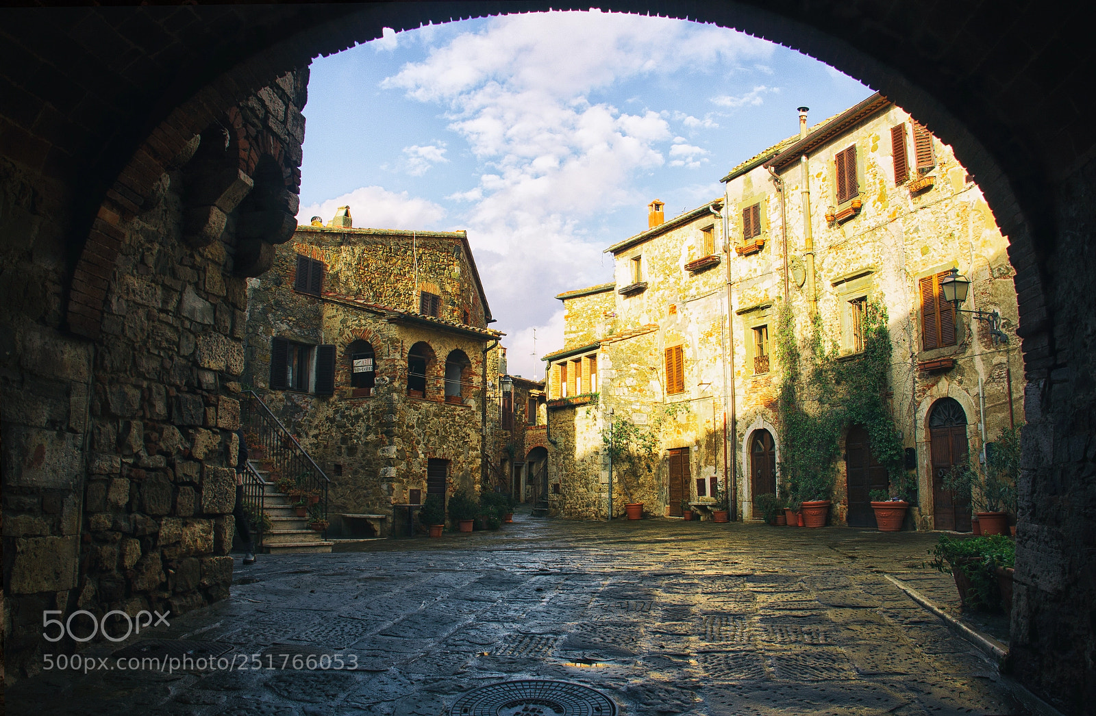 Canon EOS 1200D (EOS Rebel T5 / EOS Kiss X70 / EOS Hi) sample photo. Montemerano #1 photography