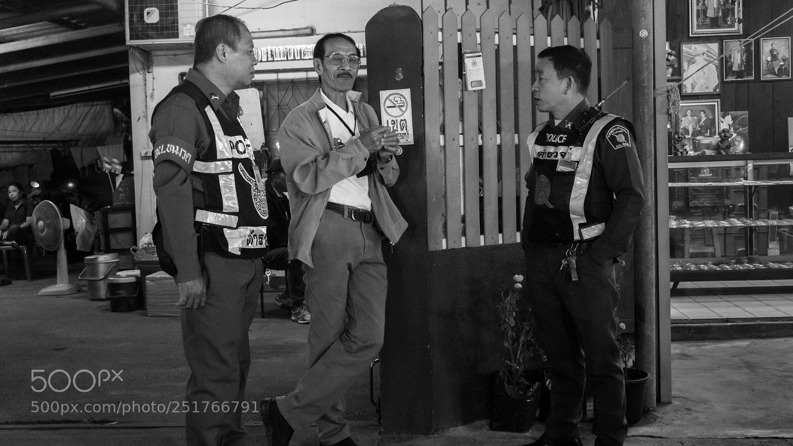 Sony a6000 sample photo. Policeman in chiang mai photography