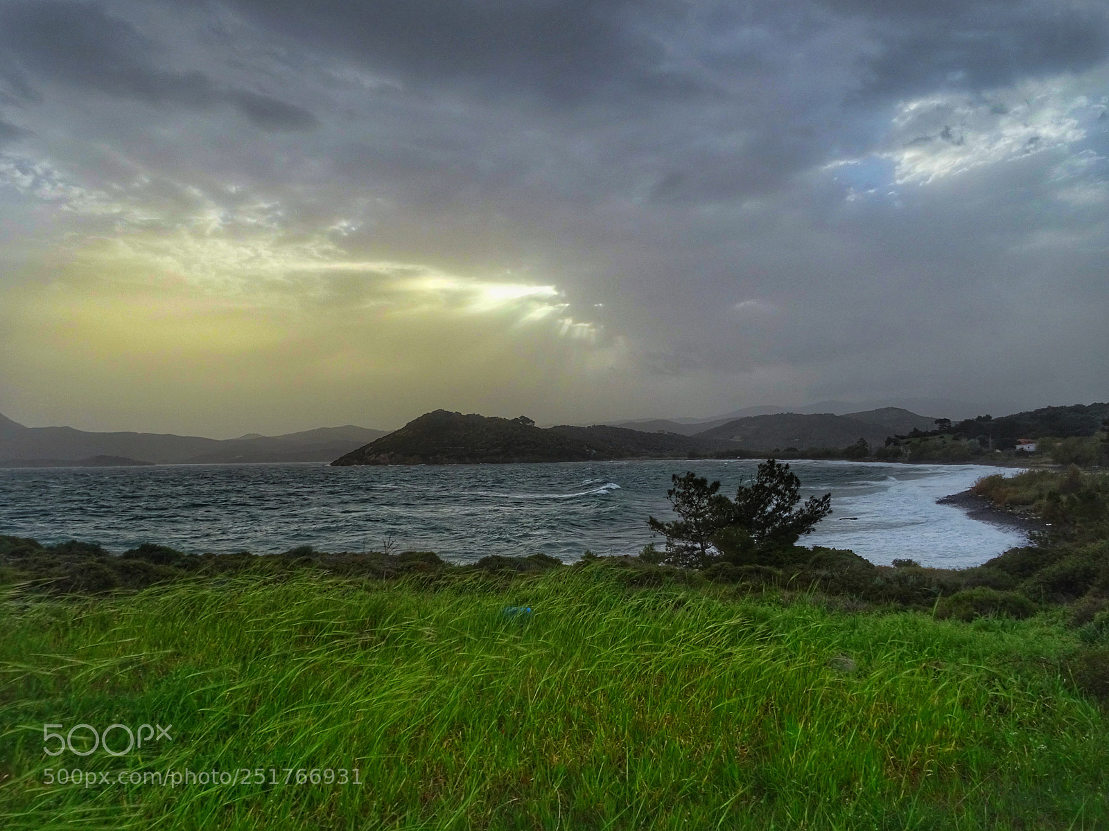 Sony DSC-HX60 sample photo. Sea and wind photography