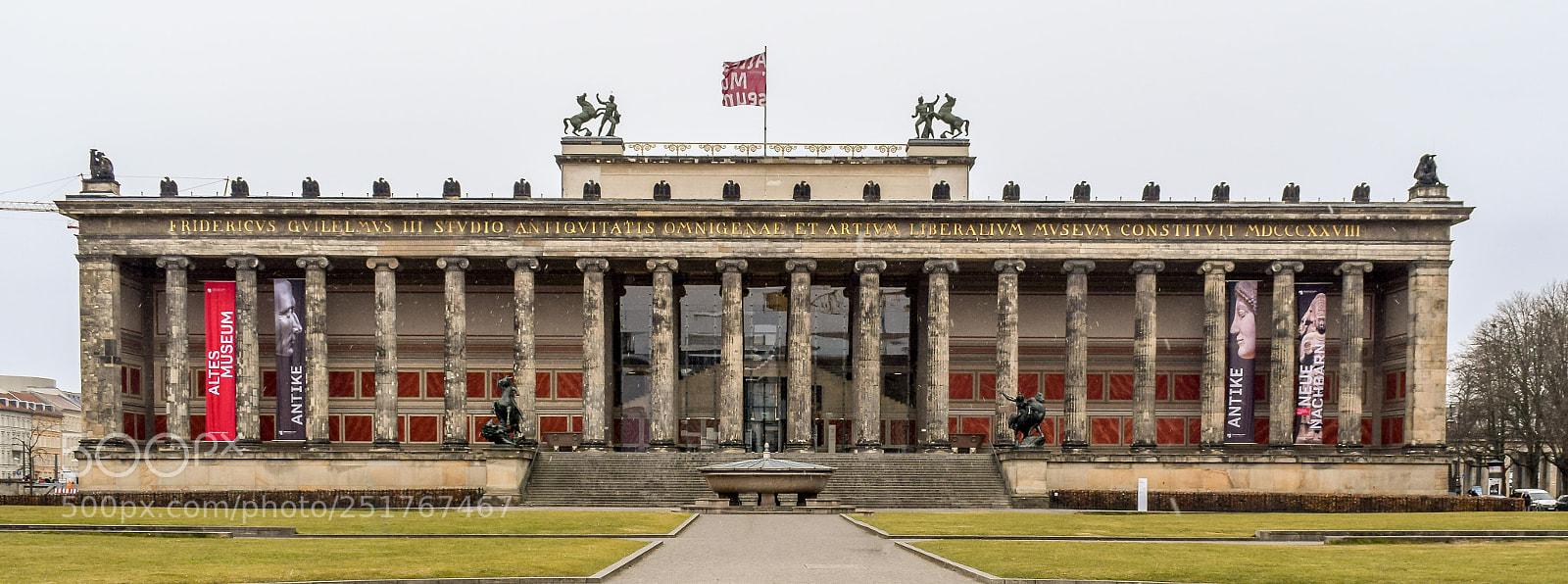 Nikon D3300 sample photo. Altes museum berlin photography