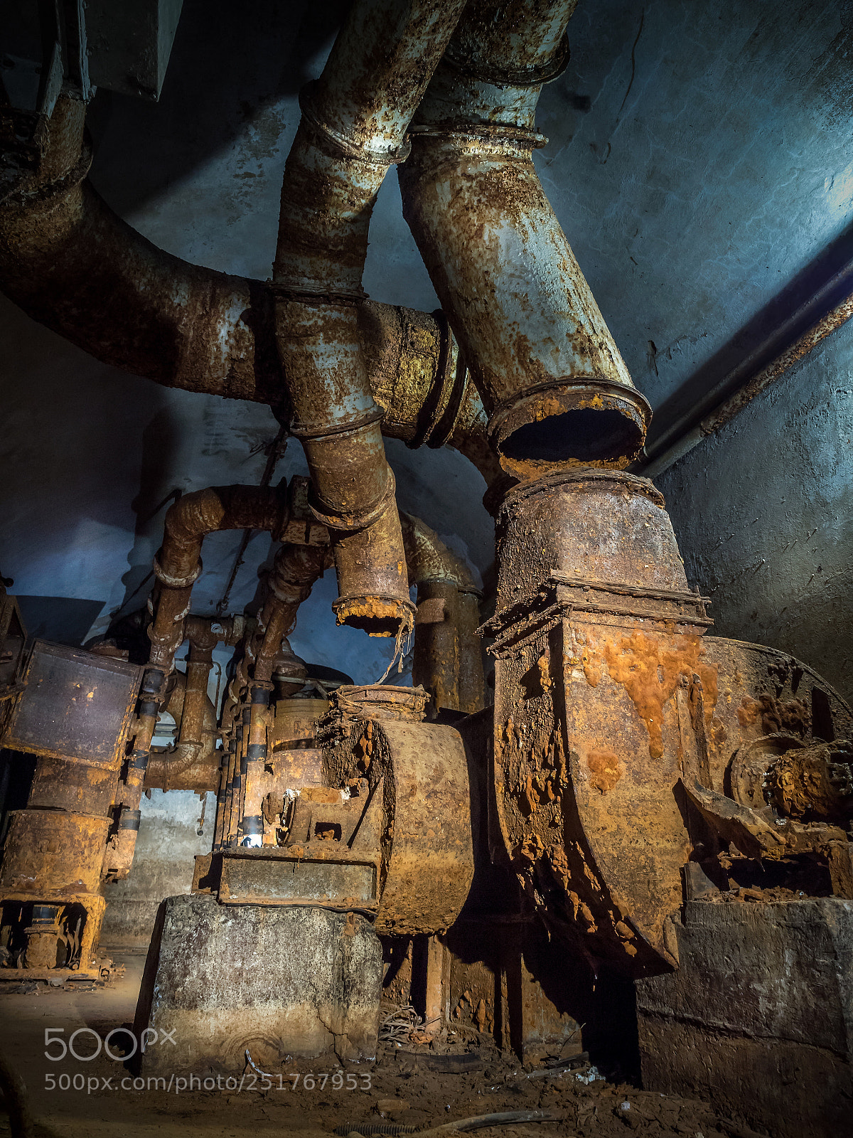Olympus OM-D E-M5 II sample photo. Old bunker ventilation system photography