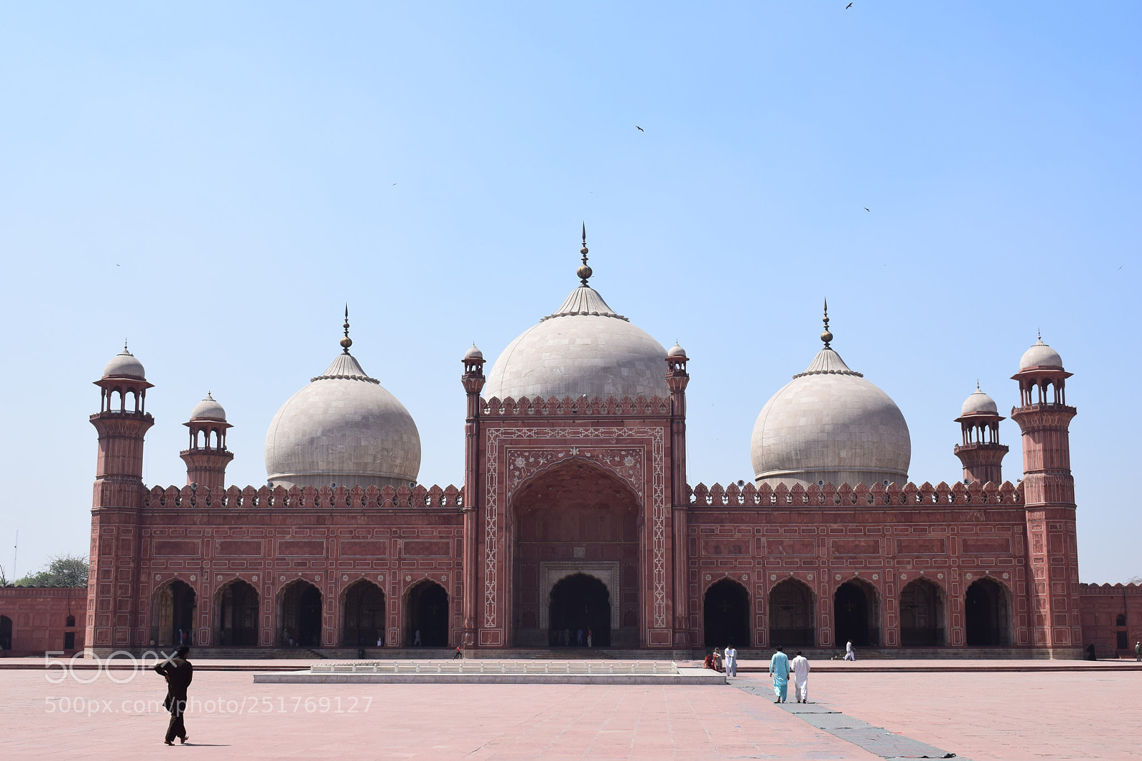 Nikon D5300 sample photo. Badshahi mosque photography