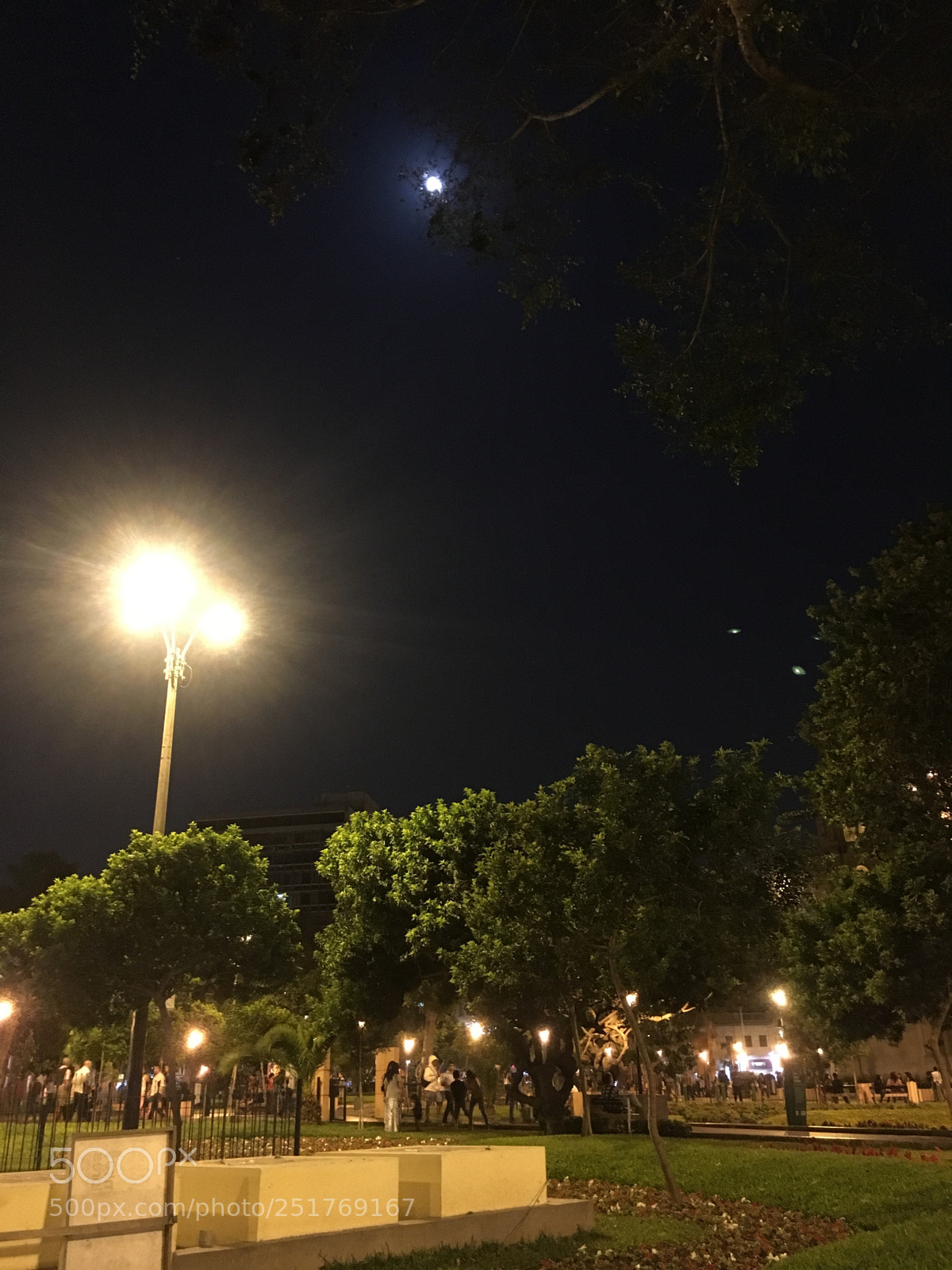 Apple iPhone 6s sample photo. Luz de luna photography