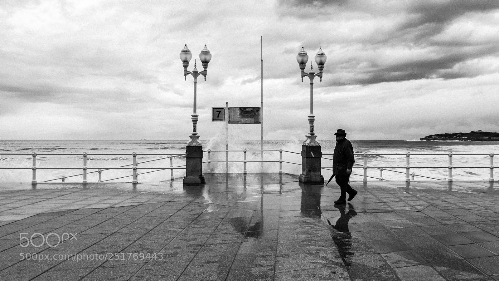 Panasonic Lumix DMC-LX100 sample photo. Playa de san lorenzo photography