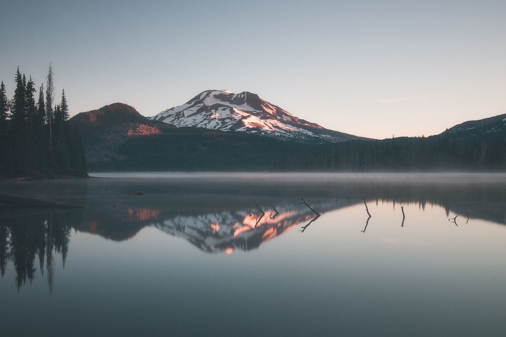 Morning light at Sparks Lake by Tomas Havel on 500px.com