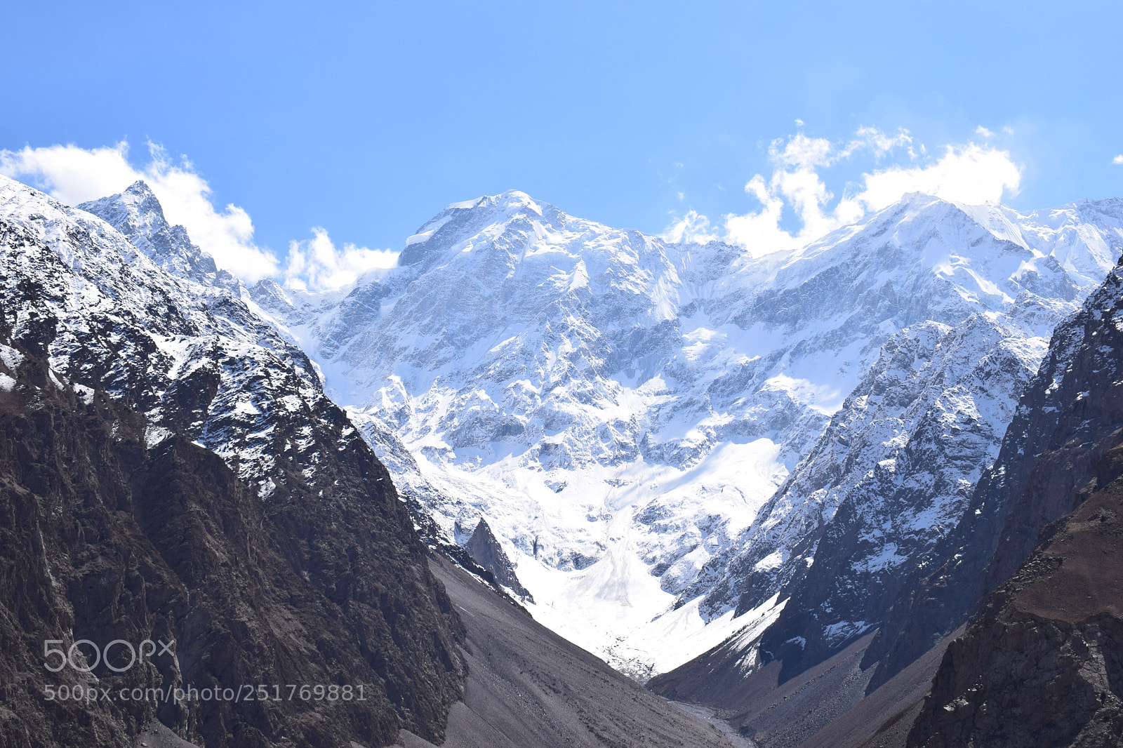 Nikon D5300 sample photo. Mountain and clouds photography