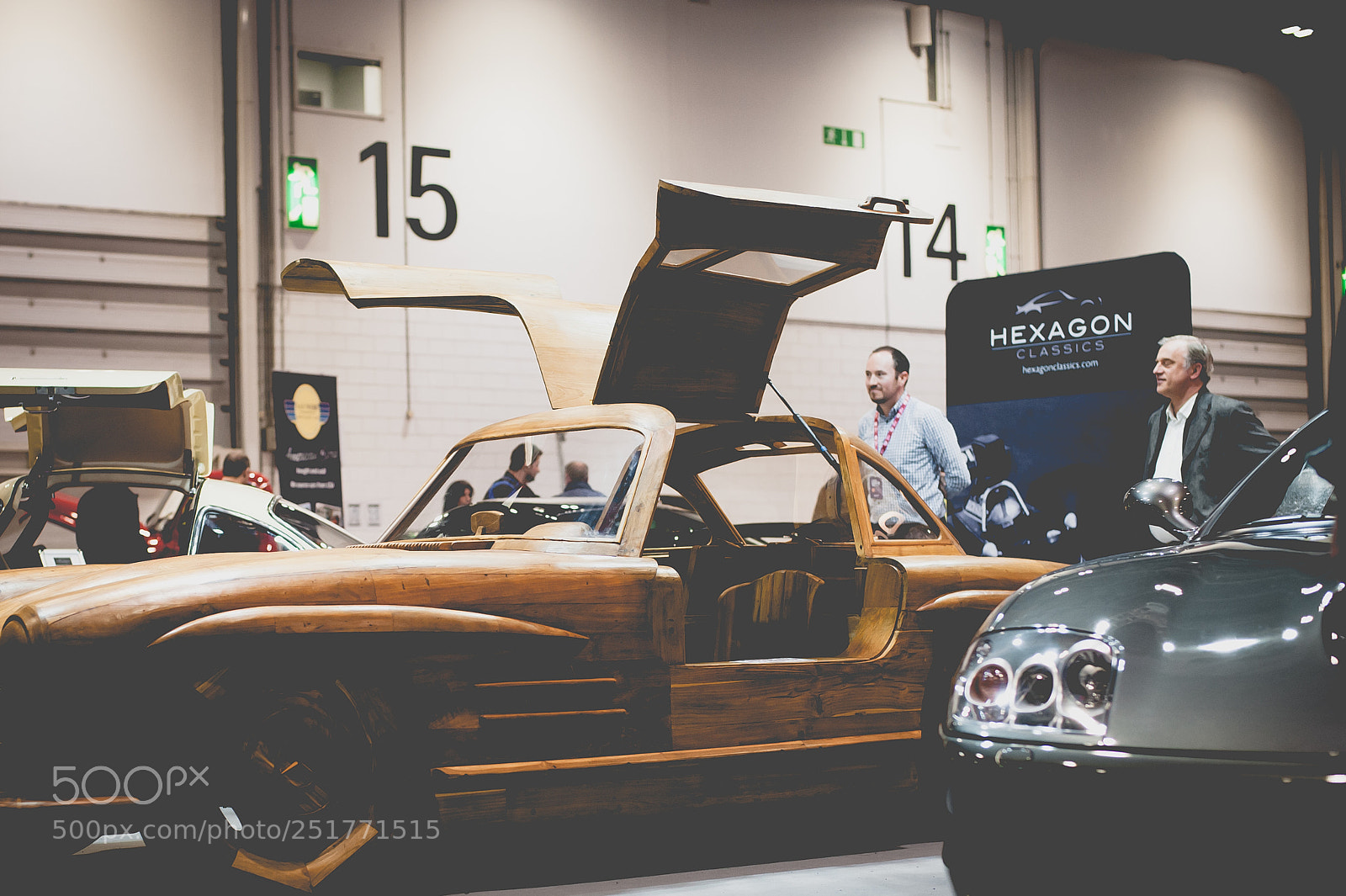 Nikon D700 sample photo. Carved mercedes benz photography