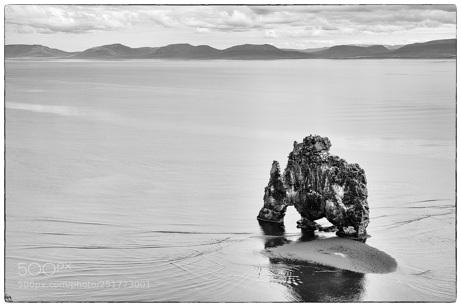 Fujifilm X-T2 sample photo. Hvítserkur photography