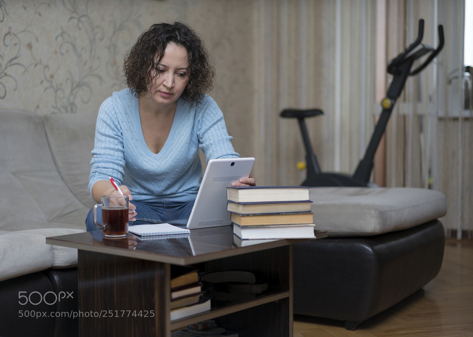 Sony a7R II sample photo. Madina works at home photography