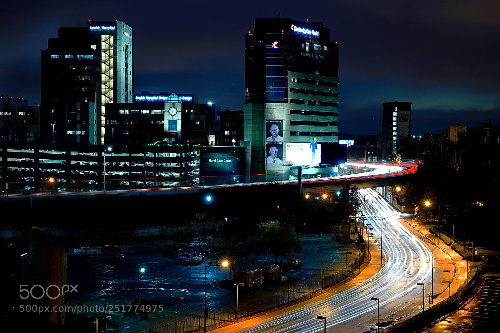 Sony ILCA-77M2 sample photo. A night in louisville photography