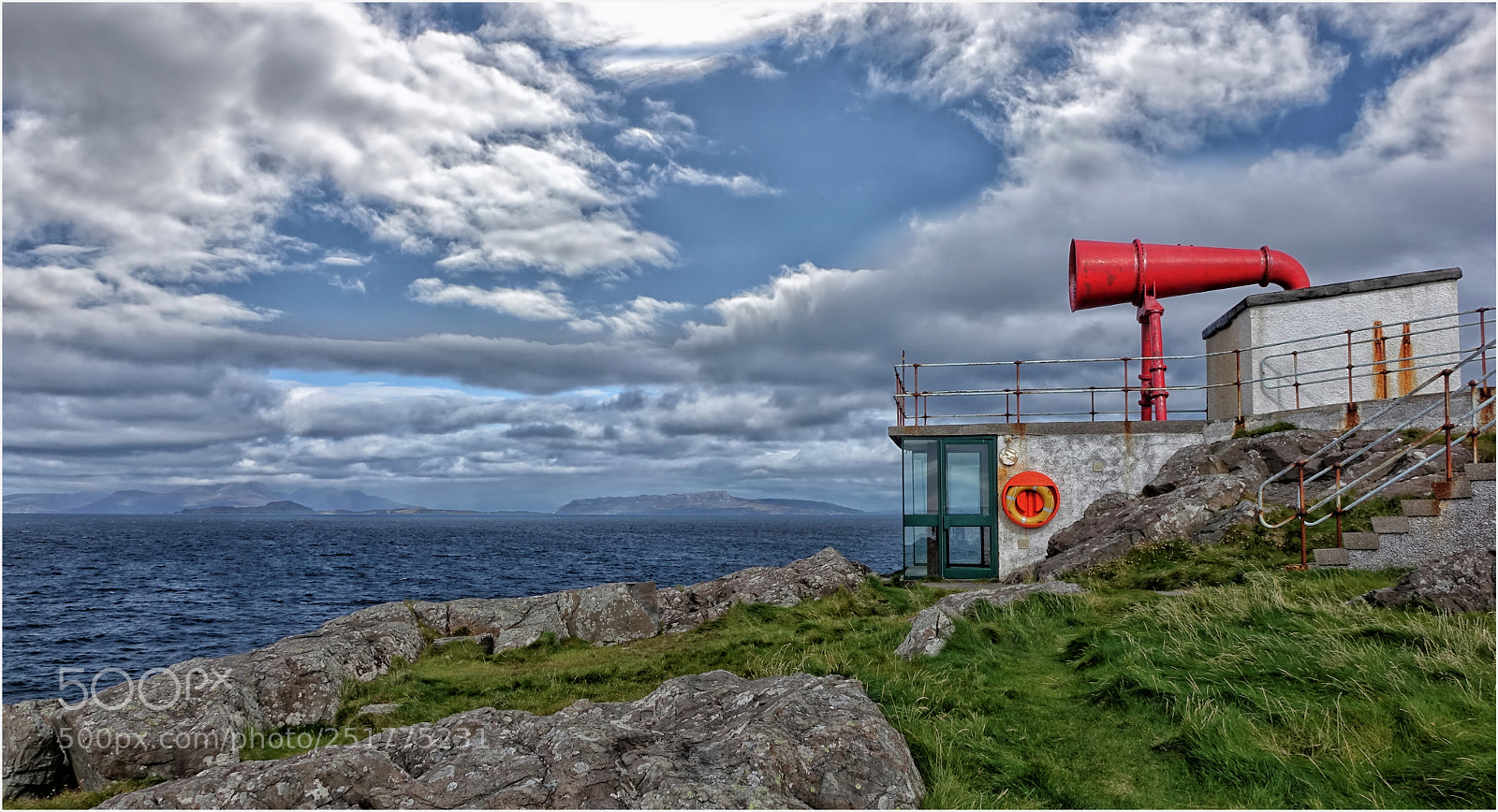 Sony Cyber-shot DSC-RX10 sample photo. The foghorn at ardnamurchan photography