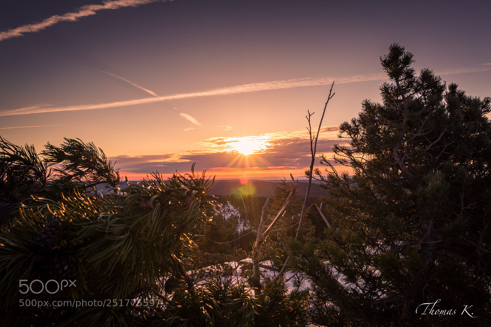 Sony a7 sample photo. Sunrise through the old photography