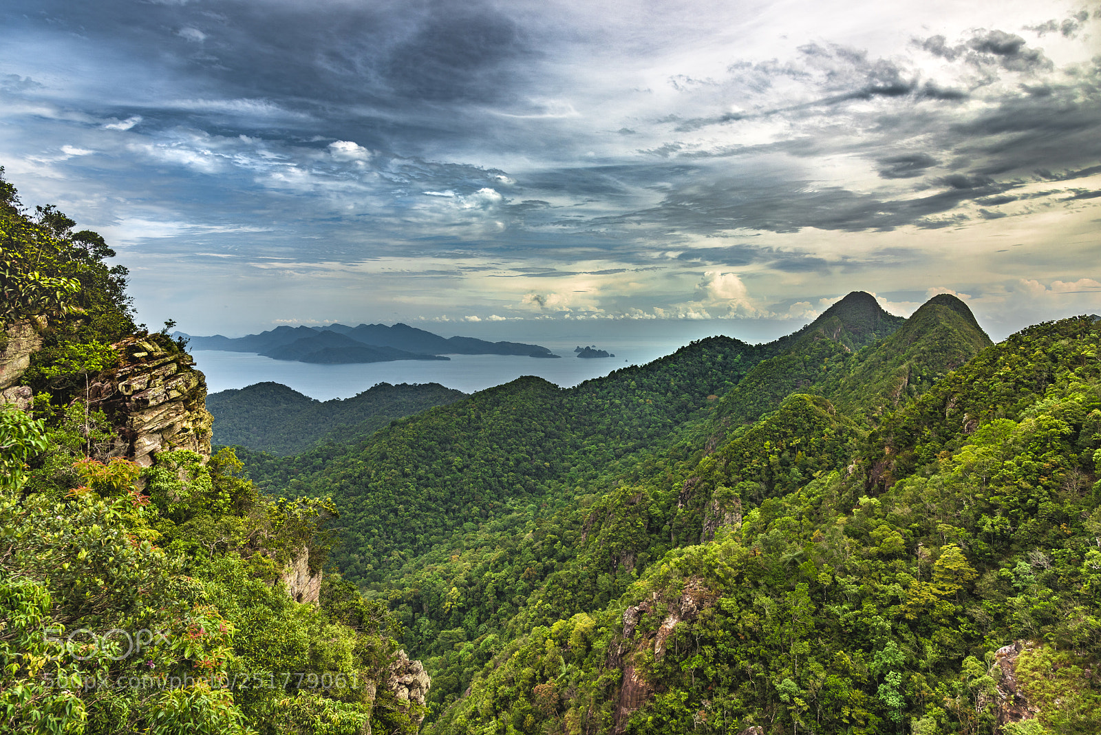 Nikon D810 sample photo. Mountains, ocean, islands, forest photography