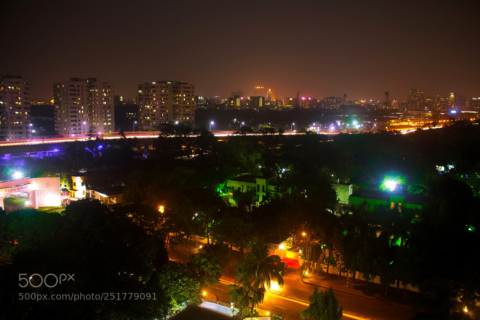 Canon EOS 700D (EOS Rebel T5i / EOS Kiss X7i) sample photo. Dhaka nightlife photography