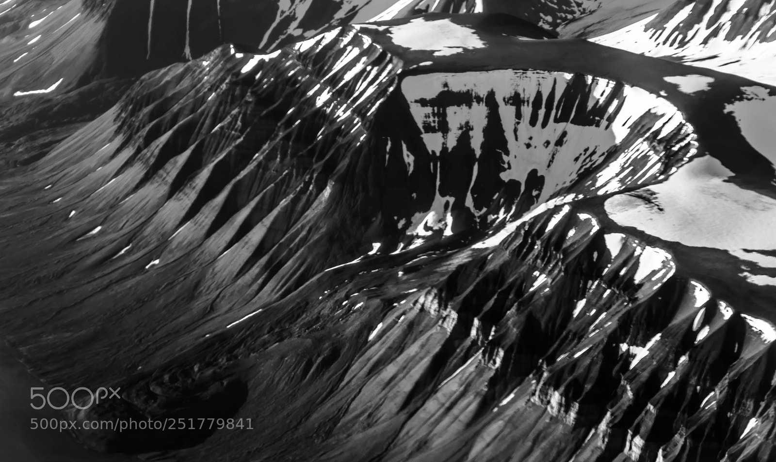 Canon EOS 760D (EOS Rebel T6s / EOS 8000D) sample photo. Svalbard mountains photography