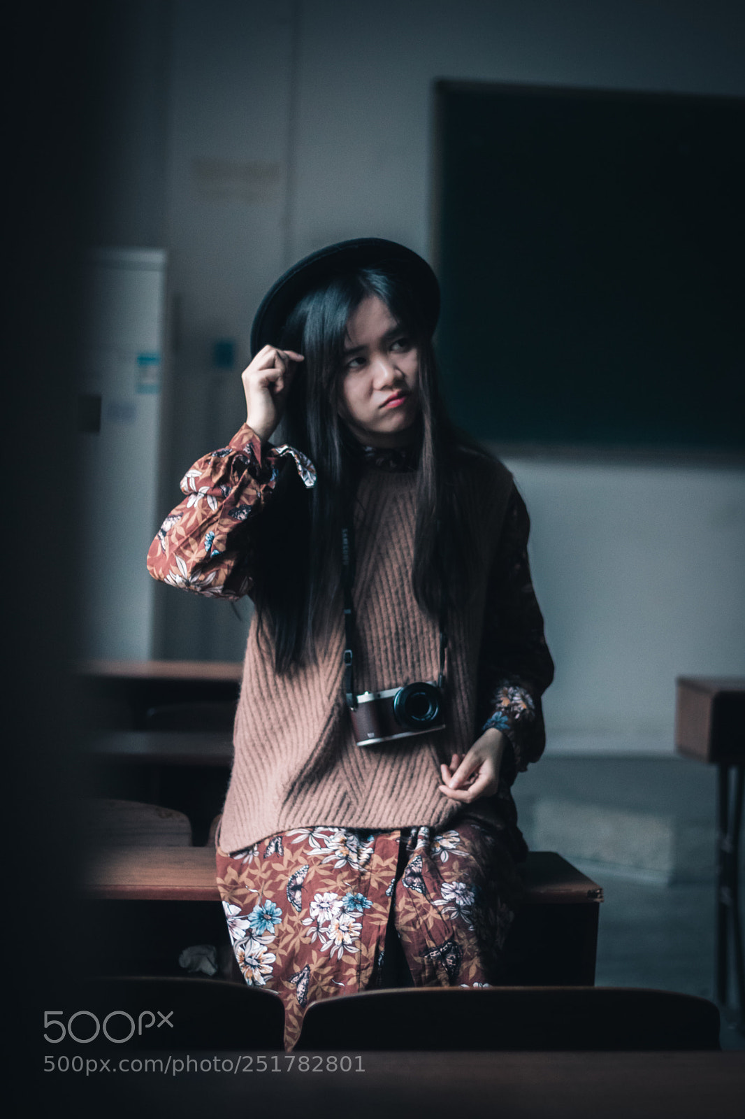 Canon EOS 80D sample photo. In the classroom photography