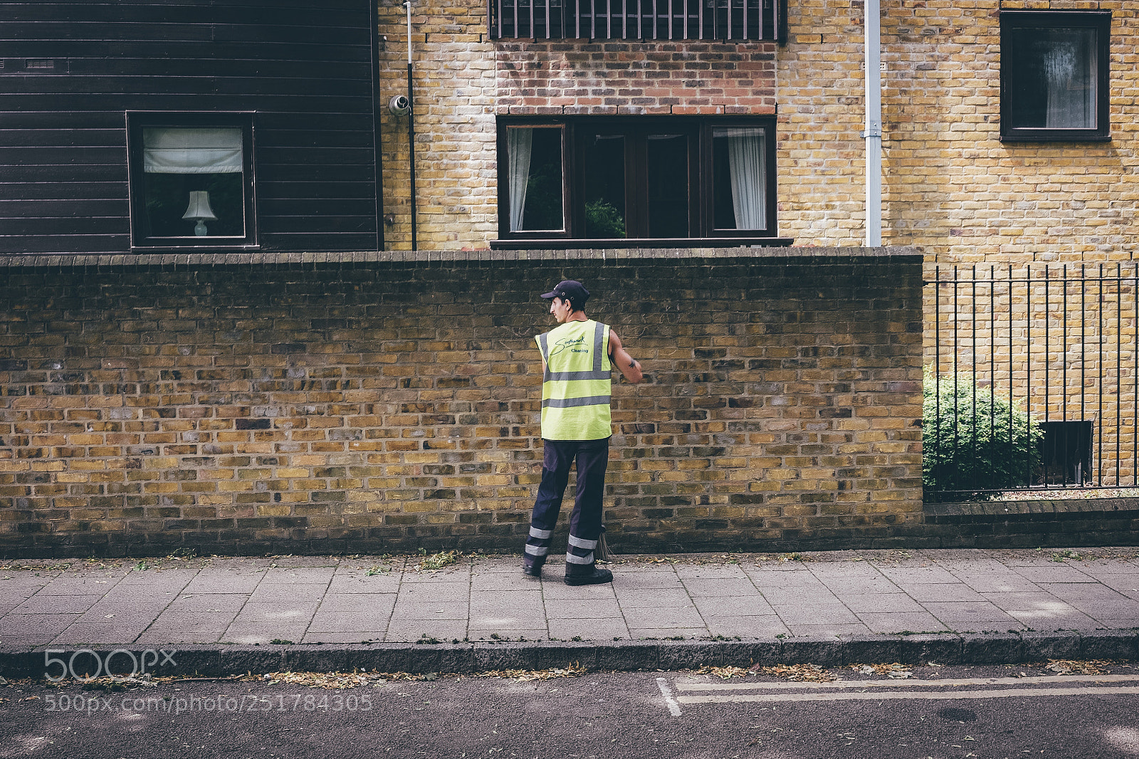 Fujifilm X-T1 sample photo. Southwark photography