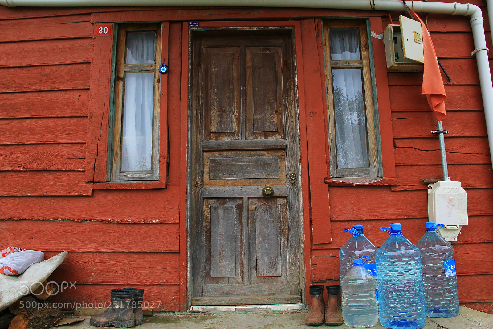 Canon EF-S 18-135mm F3.5-5.6 IS sample photo. Untitled photography