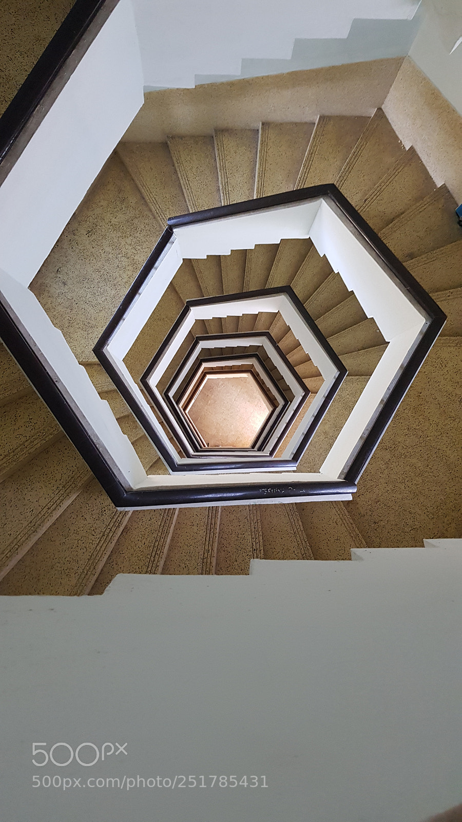Samsung Galaxy S8+ sample photo. Stairs photography