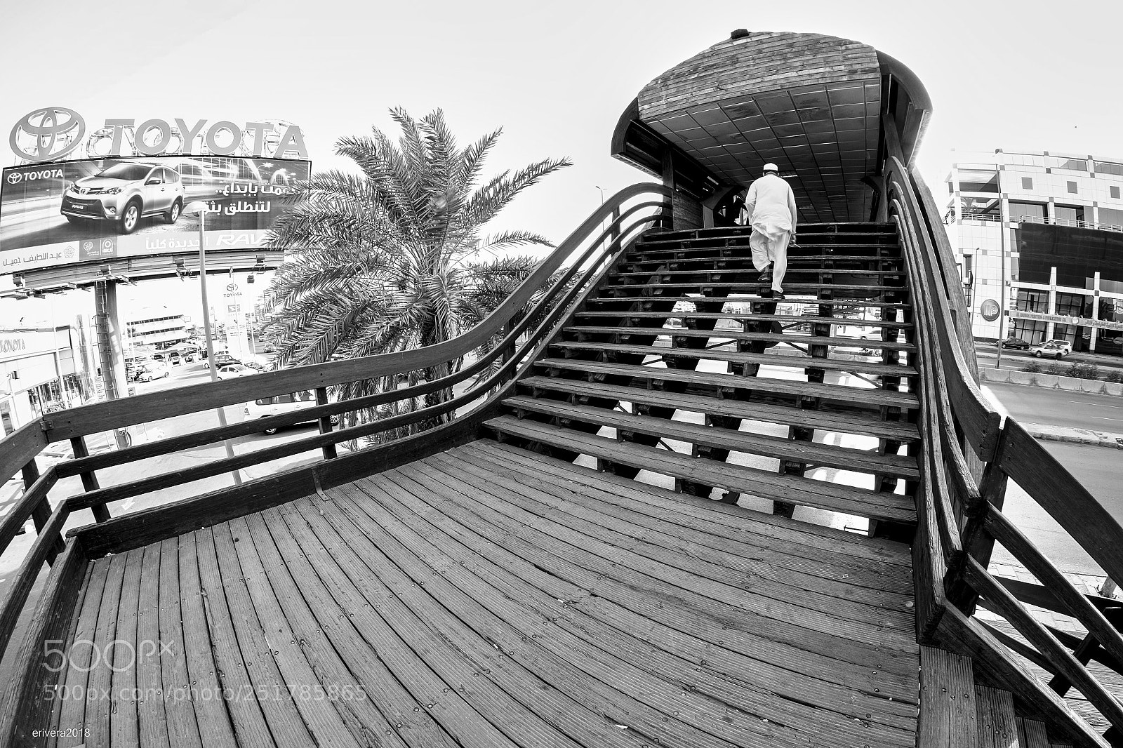 Fujifilm X-T1 sample photo. We're you heading old photography