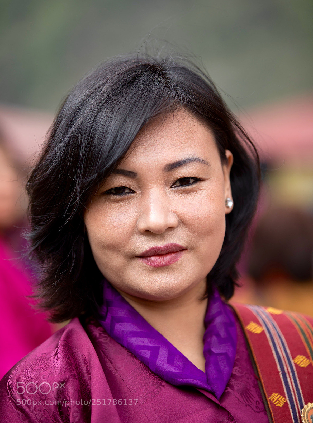 Canon EOS-1D X Mark II sample photo. Bhutan woman 2 photography
