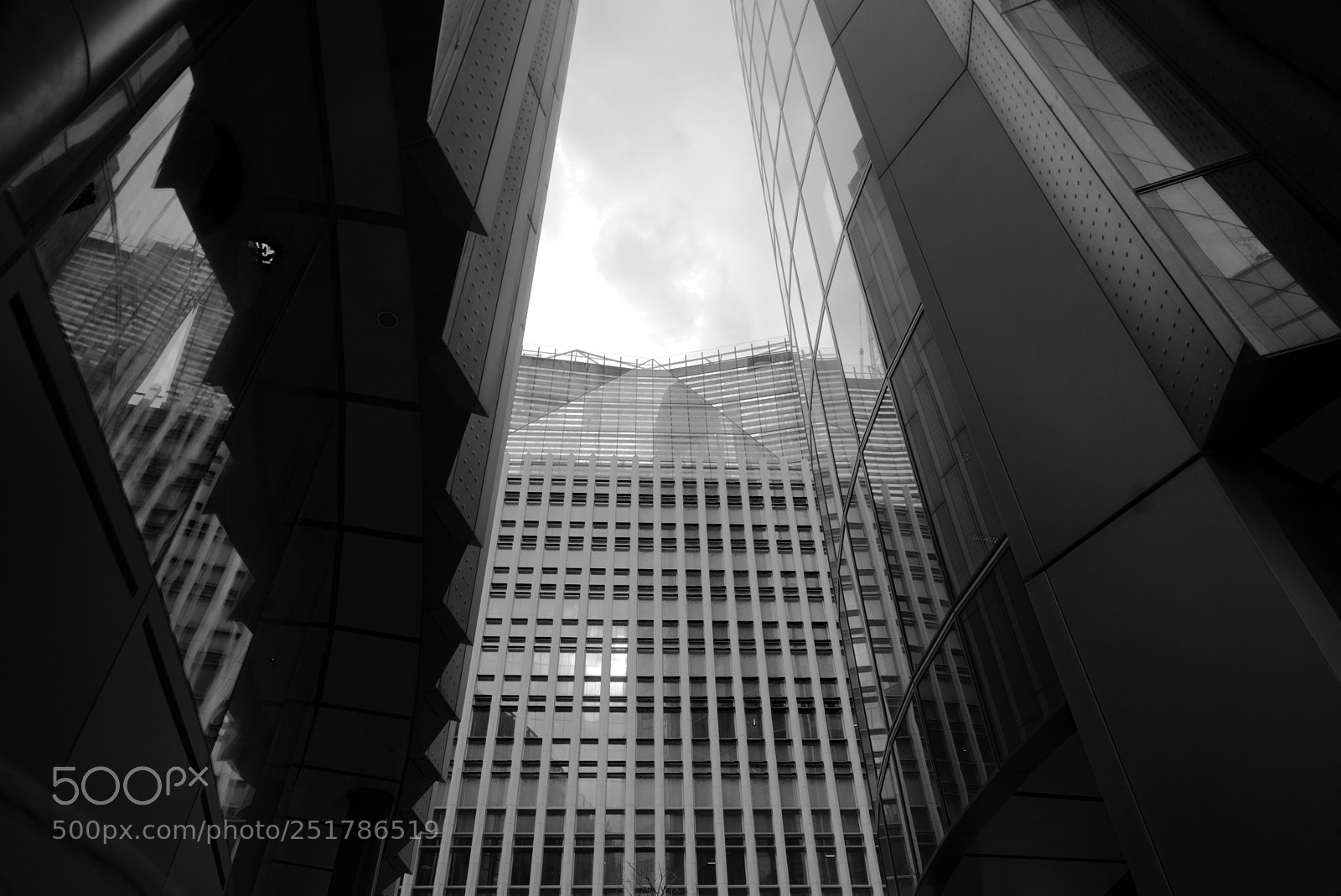 Nikon D810 sample photo. Somewhere near fenchurch st photography