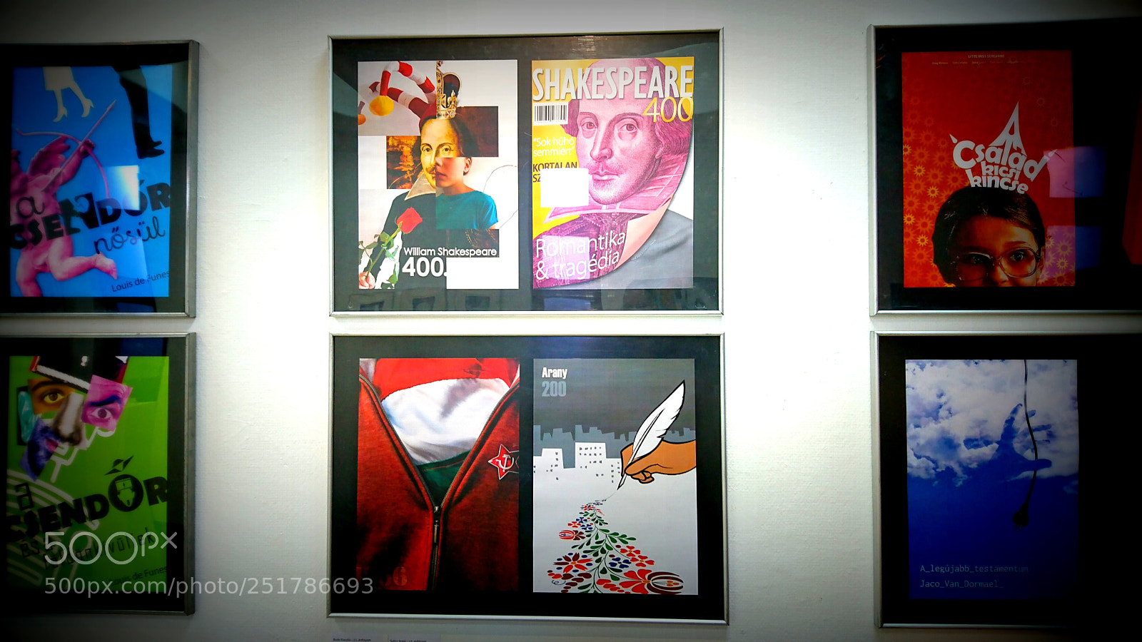 Sony Xperia XZ sample photo. Art school students exhibition photography