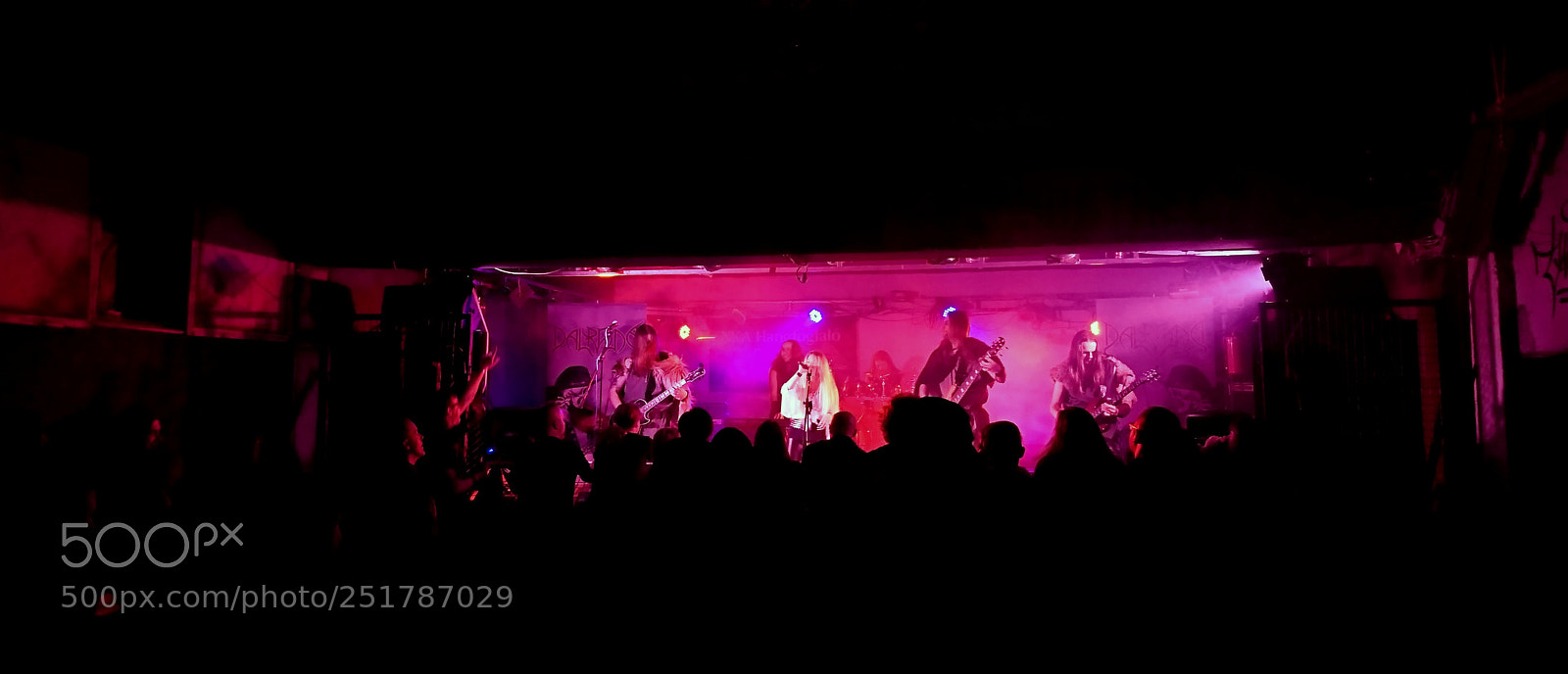Sony Xperia XZ sample photo. Heavy metal night at photography